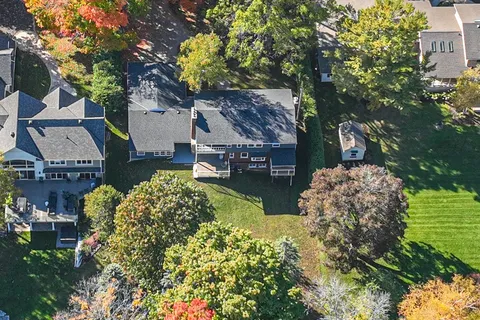 330 Bay Street, Orillia, ON L3V 3X4