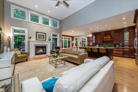 5 Timber Court, Springwater, ON L9X 0H7