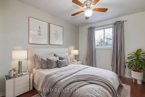 17 Orok Lane, Barrie, ON L4M 6H4
