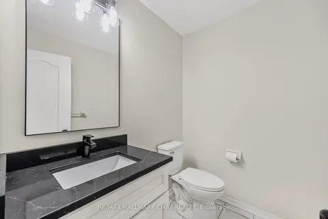45 Succession Cres, Barrie, ON L4M 7G4