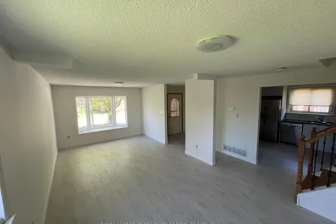 76 Lillian Cres, Barrie, ON L4N 5H7