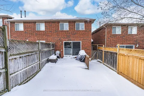 175 Courtney Cres, Barrie, ON L4N 5T1