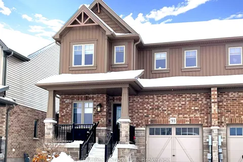93 Archer Ave, Collingwood, ON L9Y 3B7