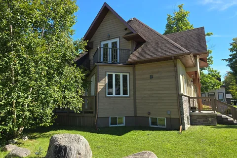 53 Bellehumeur Road, Tiny, ON L9M 0J1