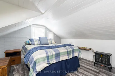 1188 Everton Rd, Midland, ON L4R 5J2