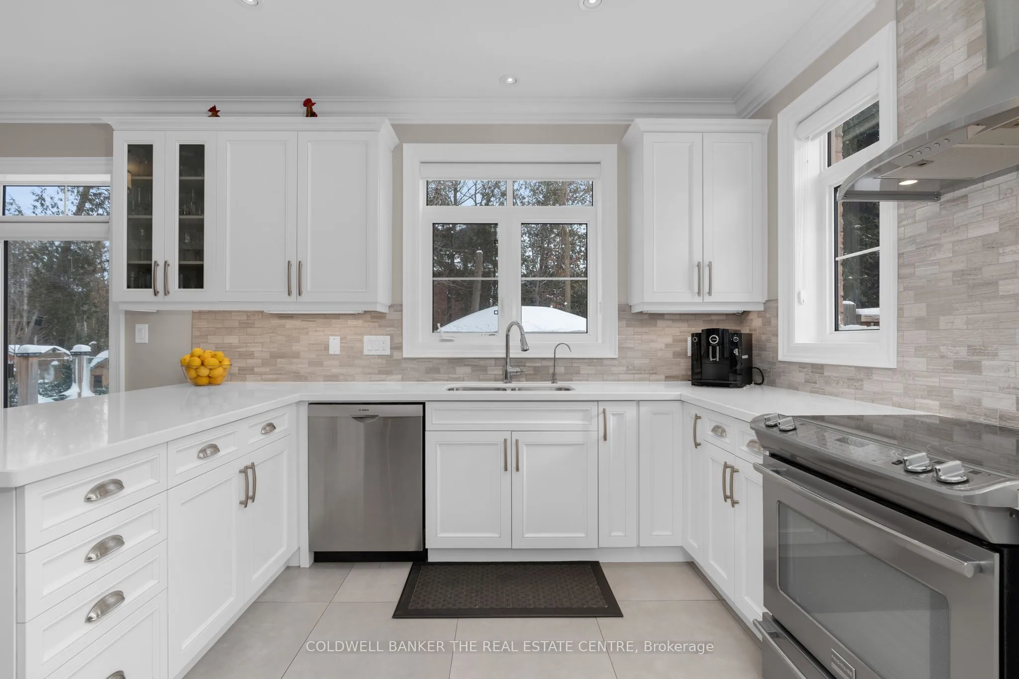 376 Tollendal Mill Road, Barrie, ON L4N 7T1
