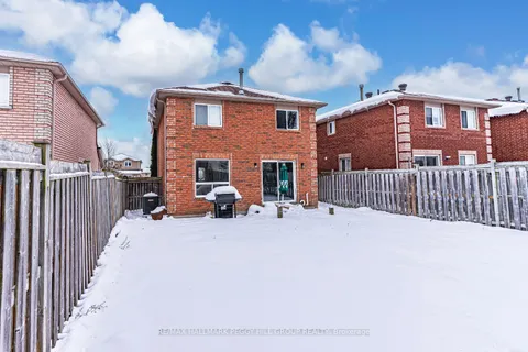 200 Dunsmore Lane, Barrie, ON L4M 6Z8