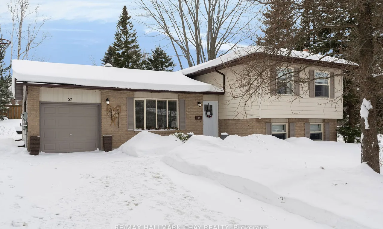 57 Indian Arrow Rd, Barrie, ON L4M 5P1