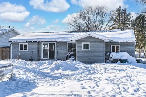 46 Creighton St, Orillia, ON L3V 1A8