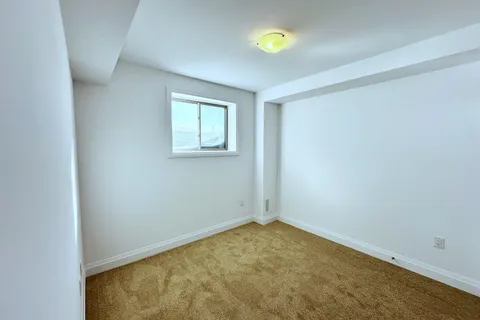 25 Gateway Drive, ON L9V 0V5