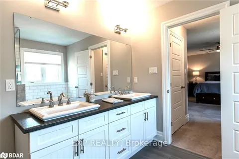 187 Findlay Drive, Collingwood, ON L9Y 0Z2