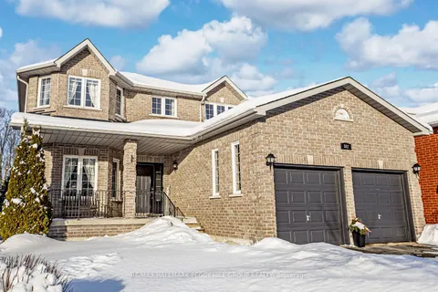 312 Mapleton Ave, Barrie, ON L4N 5V3