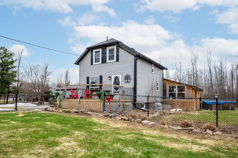 2066 IRISH Line, Severn, ON L0K 1E0