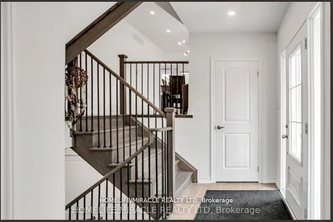 3205 Mosley Street, Wasaga Beach, ON L9Z 1V5