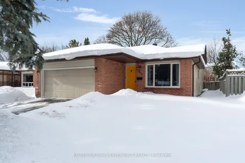472 Leacock Drive, Barrie, ON L4N 5P8