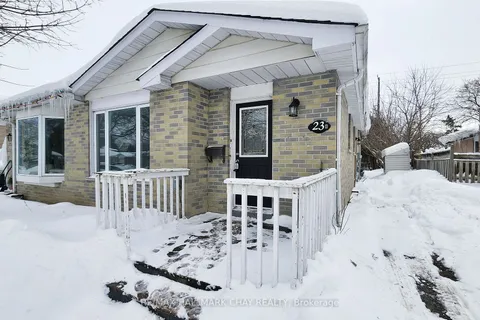 23B College Cres, Barrie, ON L4M 2W4