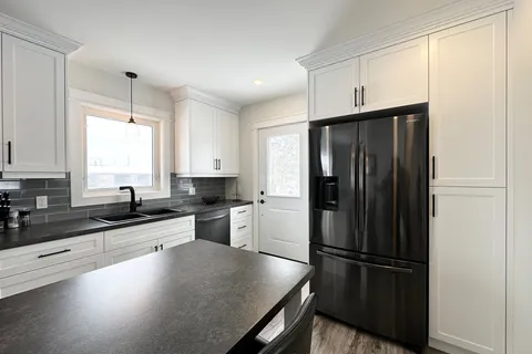 7455 County Road 91, Clearview, ON L0M 1S0