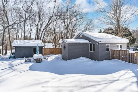 535 Algoma Ave, Tay, ON L0K 1R0