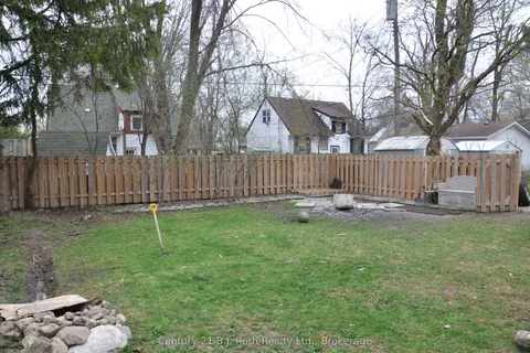 311 James Street, Orillia, ON L3V 1M4