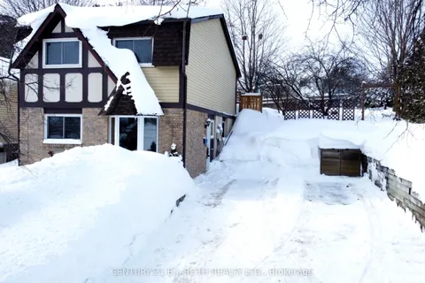 2 Lewis Lane, Barrie, ON L4N 5B2