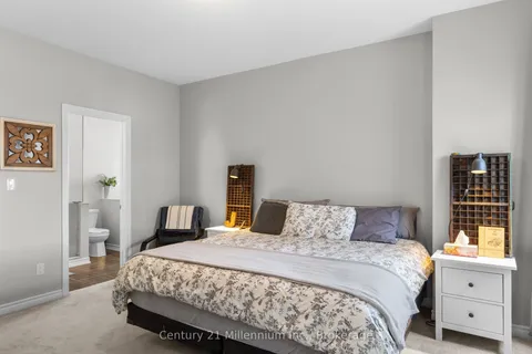 14 Drysdale Drive, Springwater, ON L0L 1P0