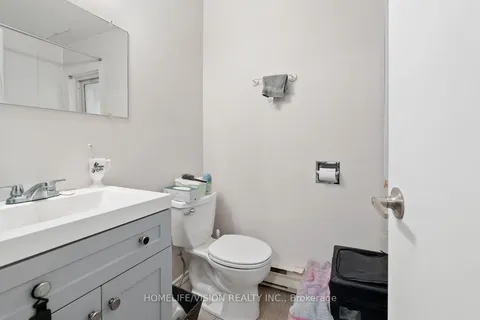 78 Front Street, Orillia, ON L3V 4S3