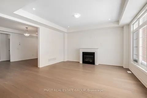 54 Calypso Avenue, Springwater, ON L9X 2C7