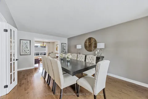 21 Callaghan Drive, Barrie, ON L4N 6E8
