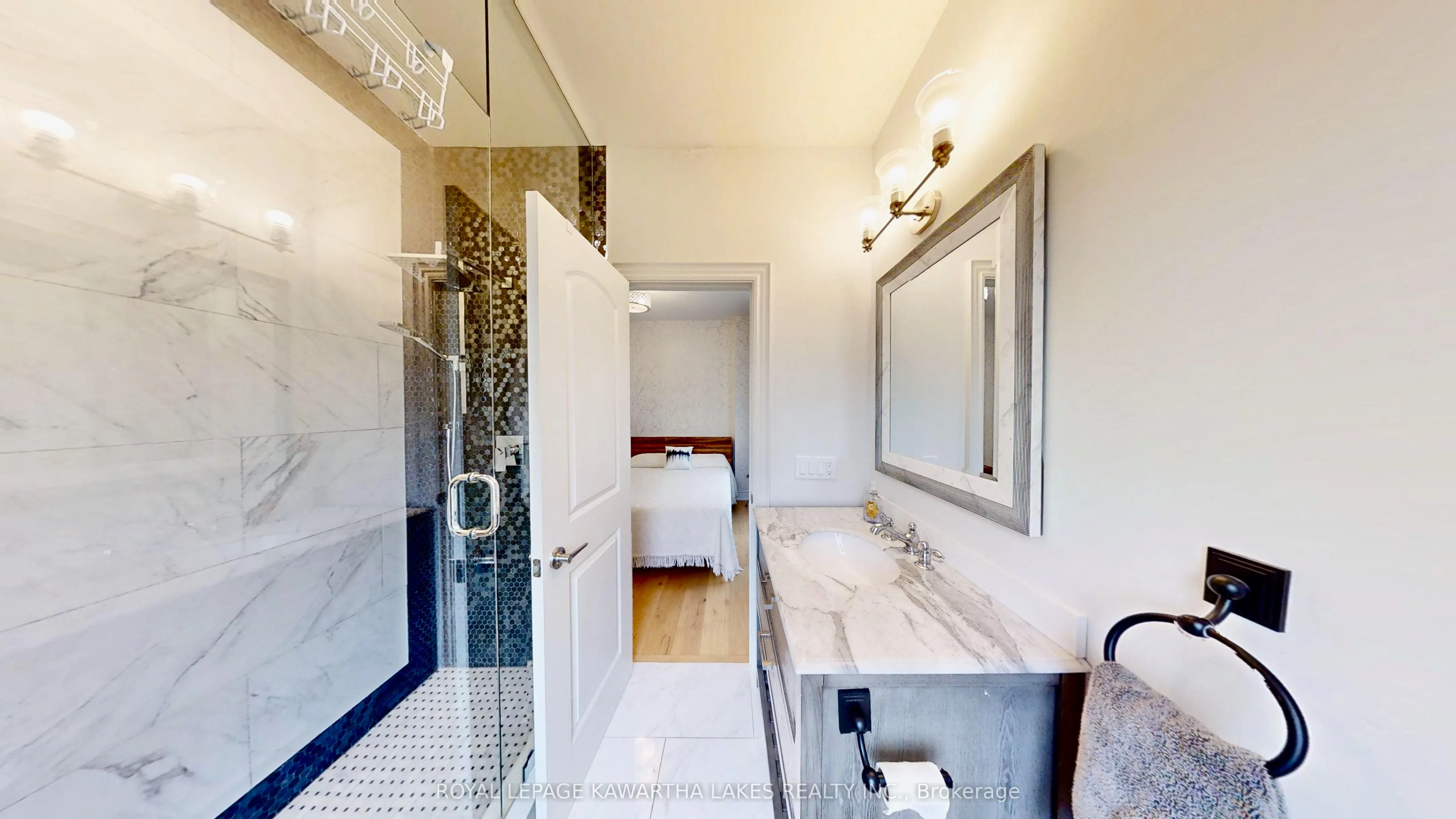 2501 Lakeshore Drive, Ramara, ON L0K 1B0