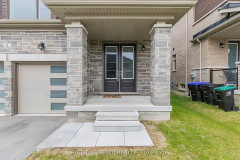 8 Daisy Street, Springwater, ON L9X 2C5