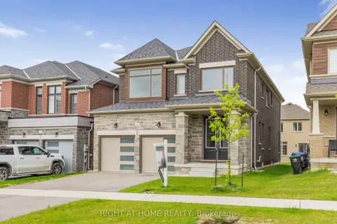 8 Daisy Street, Springwater, ON L9X 2C5