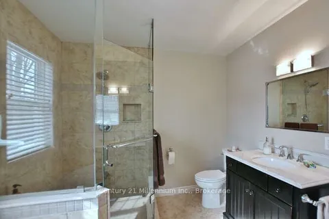 680 Mountain Road, Collingwood, ON L9Y 5G3