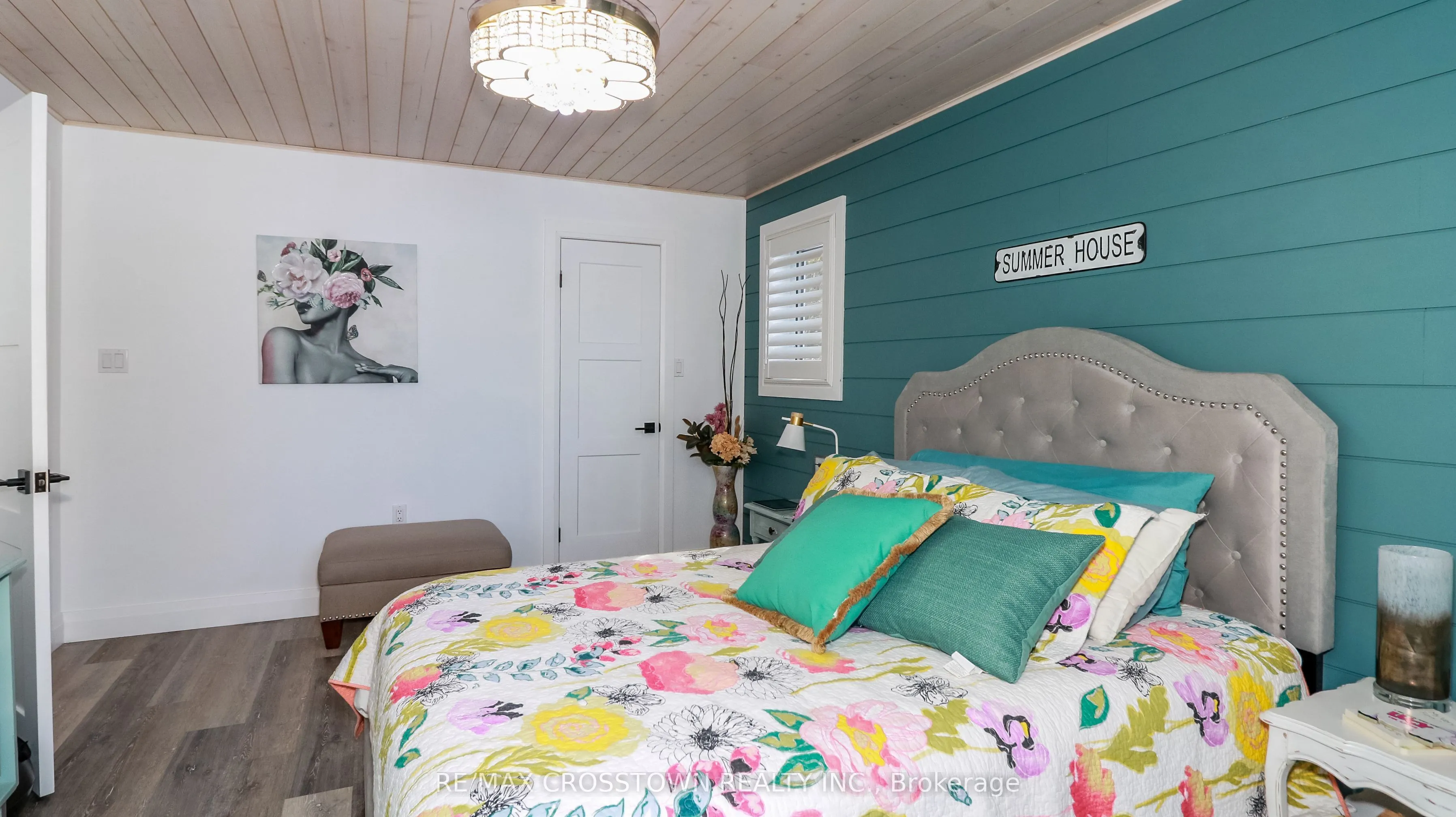241 Eight Mile Point Road, Oro-Medonte, ON L3V 6H1