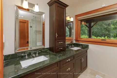 8429 Poplar Side Road, Clearview, ON L9Y 3Y9