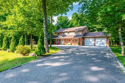 100 Desroches Trail, Tiny, ON L9M 0H9