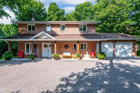 100 Desroches Trail, Tiny, ON L9M 0H9