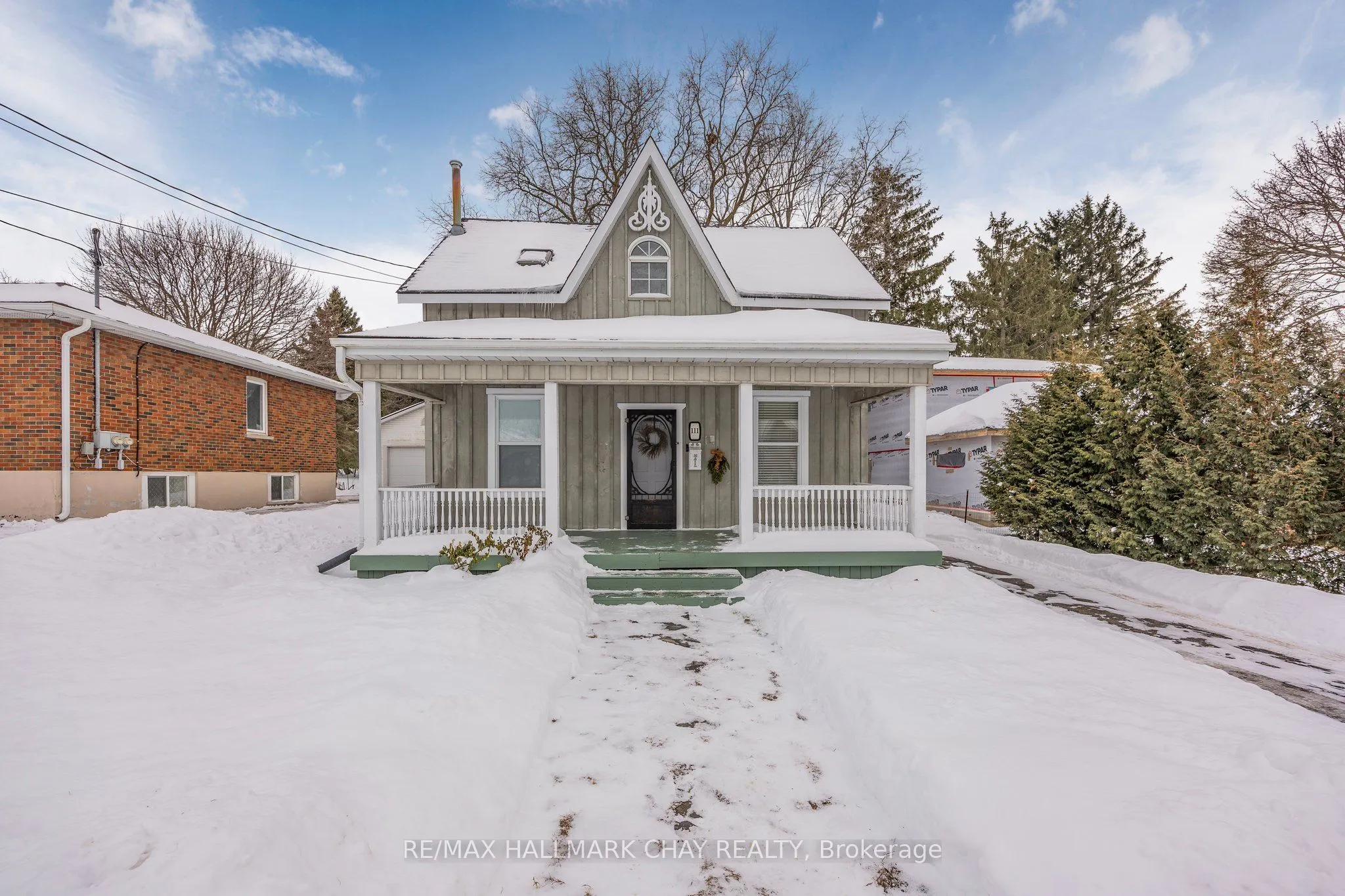 111 Penetang Street, Barrie, ON L4M 1V7