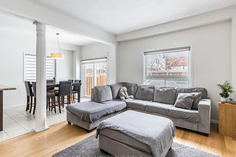 138 Sun King Crescent, Barrie, ON L4M 0E5