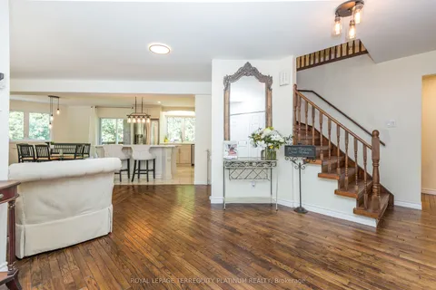 136 Wolfe Trail, Tiny, ON L9M 0H7
