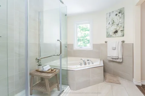136 Wolfe Trail, Tiny, ON L9M 0H7
