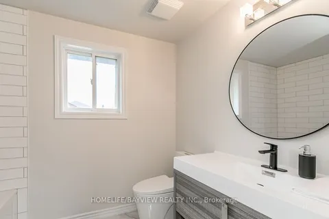 37 Ambler(Main Floor) Byway, Barrie, ON L4M 7A5