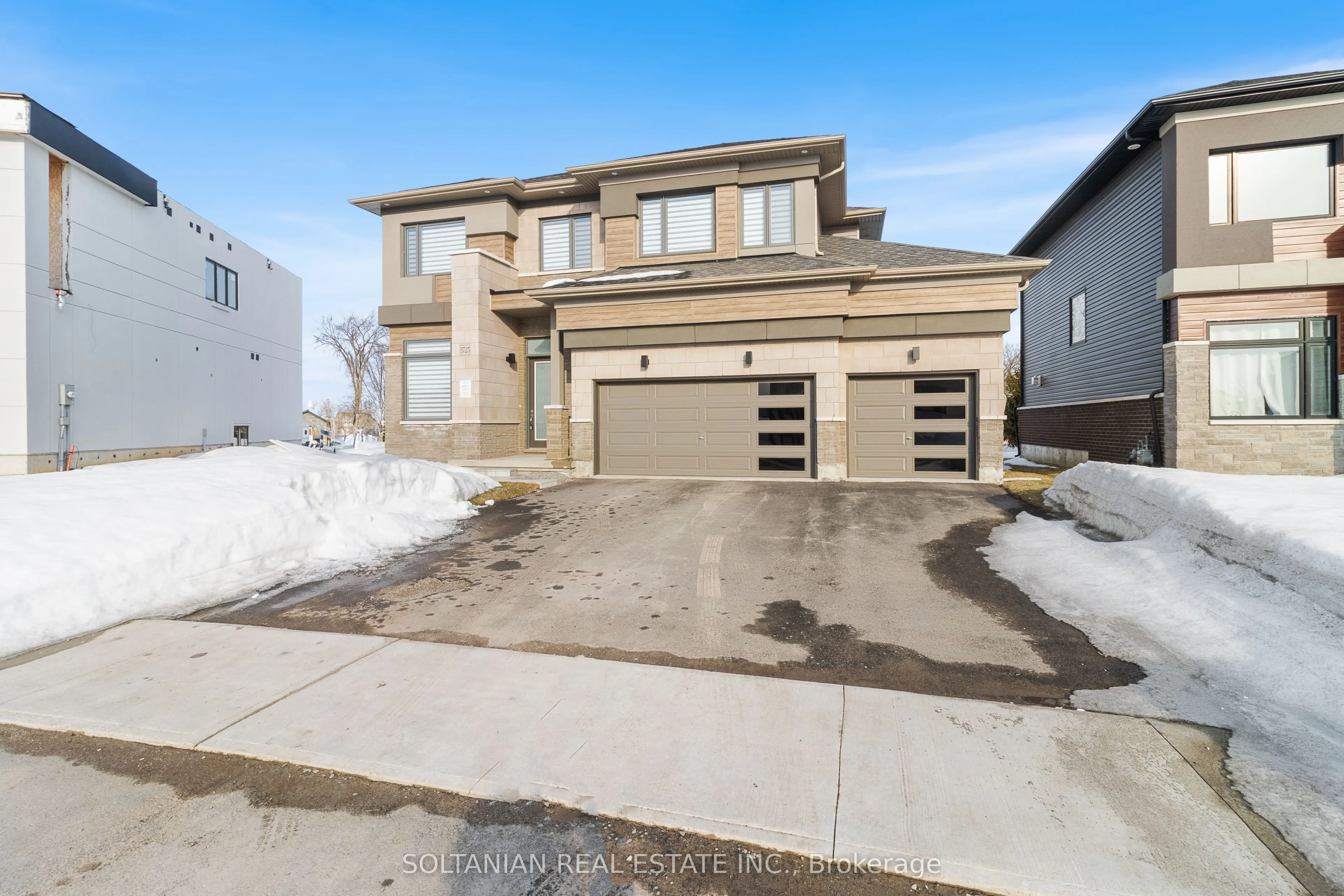 3725 Lakepoint Drive, Orillia, ON L3V 6H3