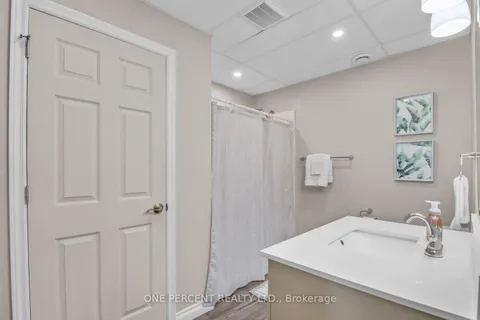 92 Lily Drive, Orillia, ON L3V 7A8