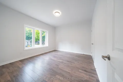 50 Breithaupt Crescent, Tiny, ON L9M 0B2