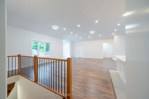 50 Breithaupt Crescent, Tiny, ON L9M 0B2
