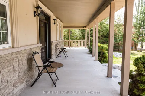 57 Old Trail Road, Tiny, ON L0L 2T0