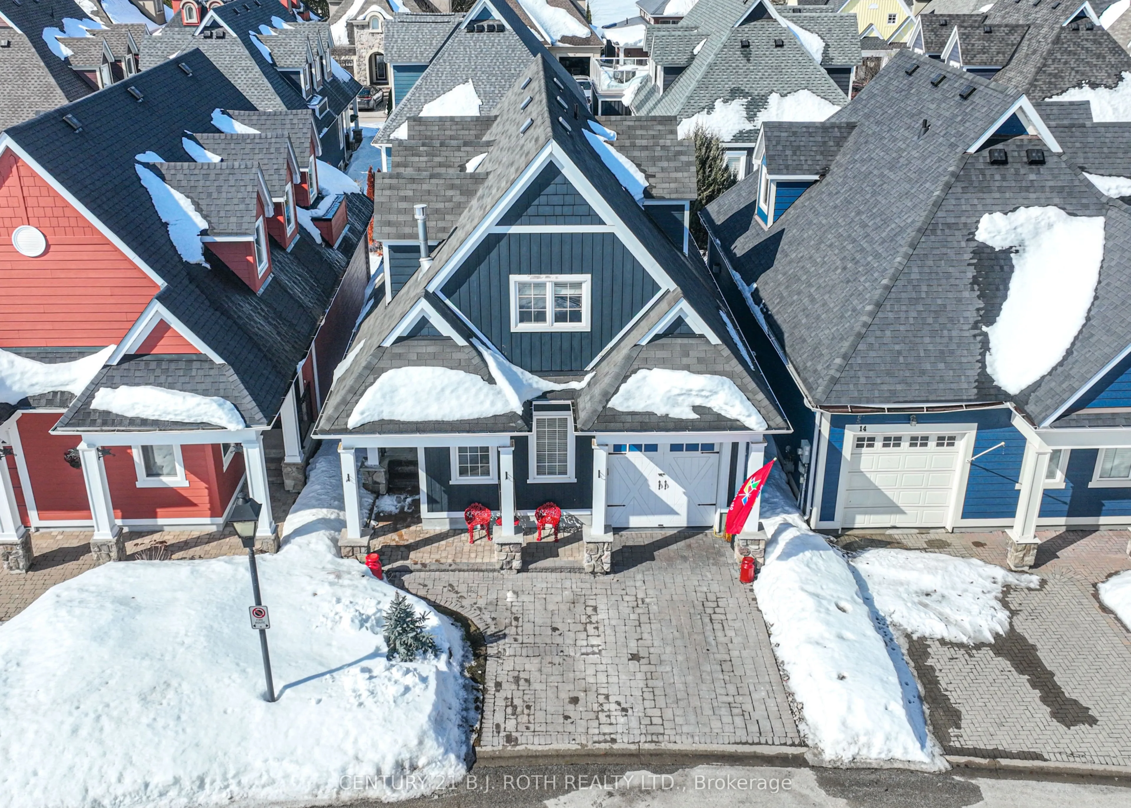 5 Invermara Court, ON L3V 8B4