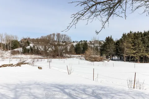 2553 County 42 Road, Clearview, ON L0M 1S0