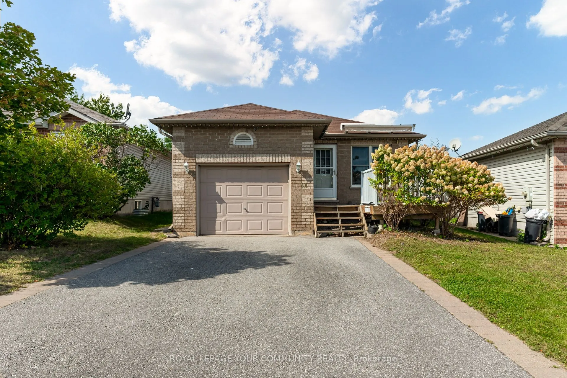 44 Hanmer Street, Barrie, ON L4M 6V1