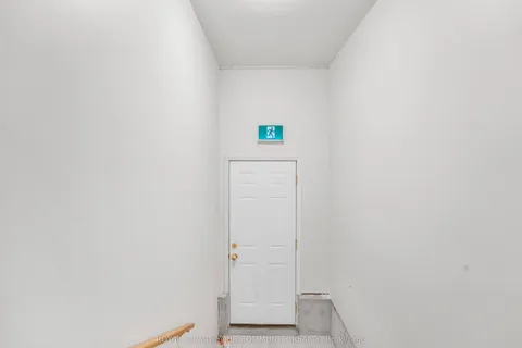 44 Hanmer Street, Barrie, ON L4M 6V1